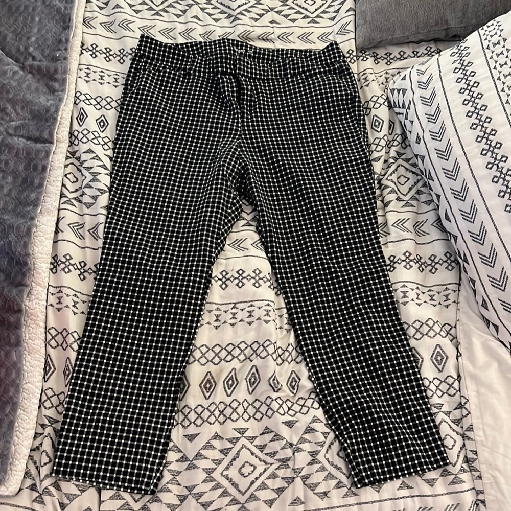 Black checker pants